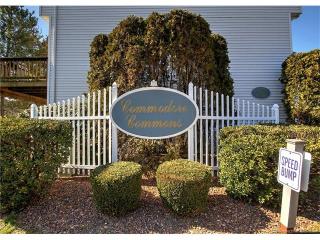 97 Commodore Cmns, Derby, CT 06418-2157