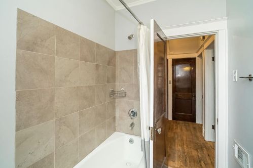 4974 Bancroft Ave, Saint Louis MO 63109-2416 exterior