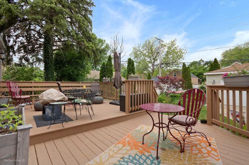 2520 13 Ave, Broadview IL 60153-1407 exterior