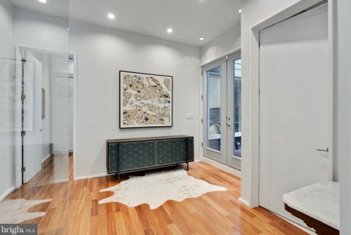 970-74 Leithgow St, Philadelphia PA  19123-1440 exterior