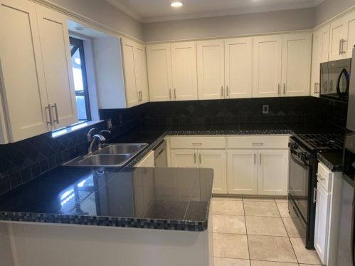 8706 Dawnridge Cir, Austin TX  78757-6808 exterior