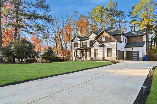 4311 Ashwoody Trl, Atlanta GA 30319-1436 exterior