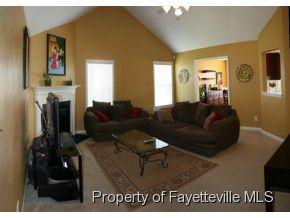 321 Saint George Dr, Raeford, NC 28376-6695