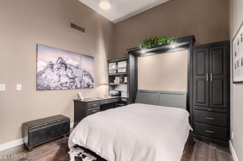 6508 25th Way, Phoenix AZ  85016-8934 exterior