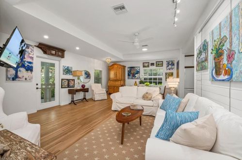 510 3 Ave, Naples FL 34102-6315 exterior