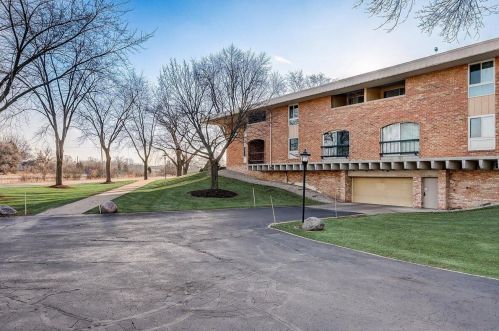 11907 Appleton Ave, Milwaukee WI  53224-4931 exterior