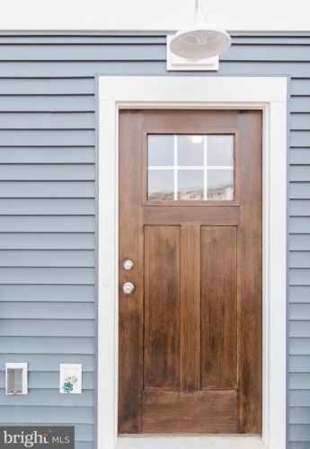 33 Overlook Dr, Hanover PA 17331-9136 exterior