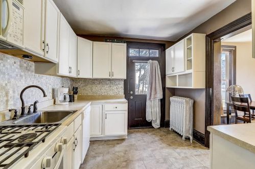 413 5 St, Watertown WI 53094-3805 exterior