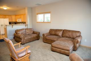 114202 Hundertmark Rd, Chaska MN  55318-1154 exterior