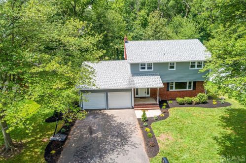 53 Fairmount Ave, Edison NJ  08820-2032 exterior