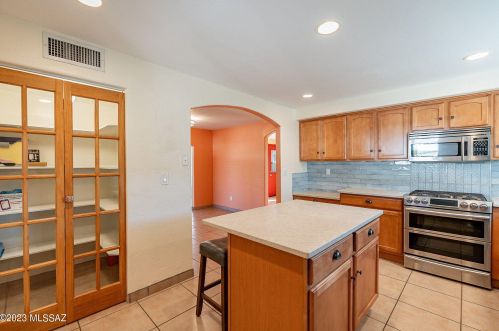 6790 3rd St, Tucson AZ  85710-1244 exterior