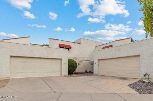 13813 42nd St, Phoenix AZ  85032-5853 exterior