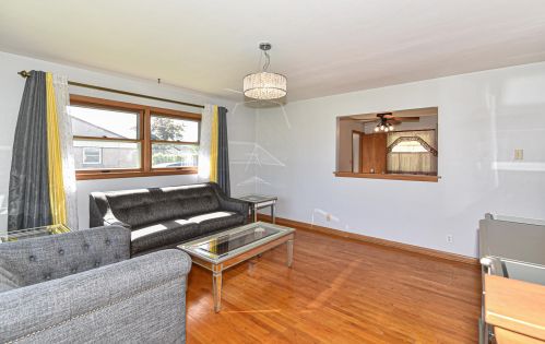 6319 Armour Ave, Milwaukee WI  53220-3911 exterior