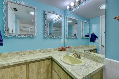 140 Selva Ct, Fort Pierce FL 34983-2020 exterior