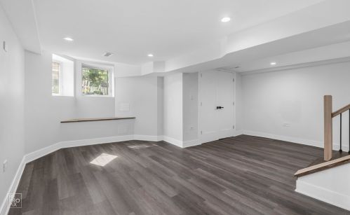 3418 Carroll Ave, Chicago IL 60624-1916 exterior