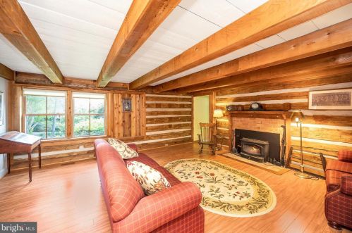 402 Harrison Cir, Locust Grove VA  22508-5315 exterior