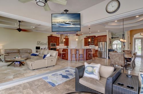 225 Fernleaf Trl, Fort Pierce FL 34953-8212 exterior