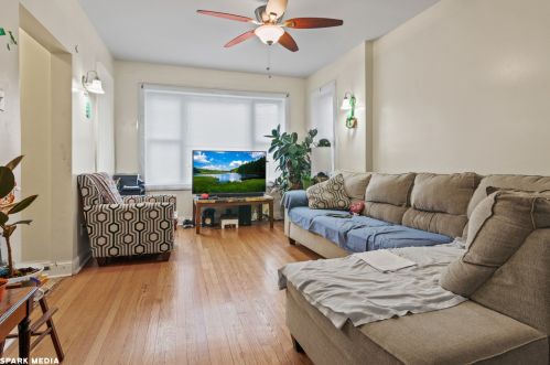 5932 Talman Ave, Chicago, IL 60659-4009