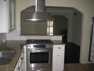 4543 Fairway St, Dallas TX  75219-1606 exterior