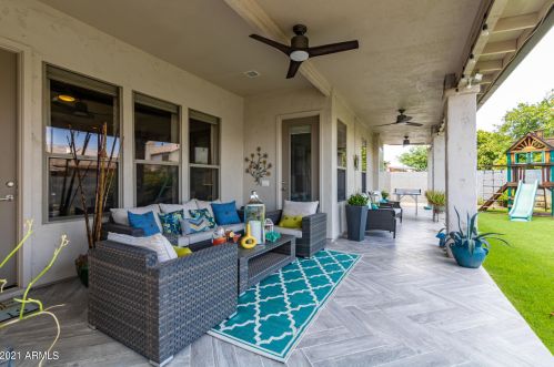 326 Anderson Ave, Phoenix AZ  85022-2366 exterior