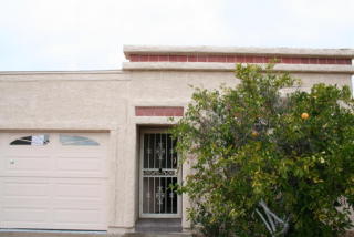 1016 Charleston Ave, Phoenix AZ  85022-1144 exterior