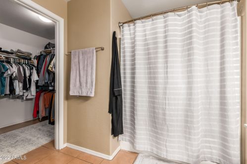 2213 65th Dr, Phoenix AZ  85035-3405 exterior