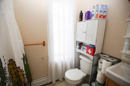 337 New York Ave, Providence RI 02905-2801 exterior