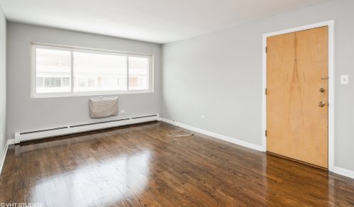 6827 Raven St, Chicago IL 60631-2536 exterior