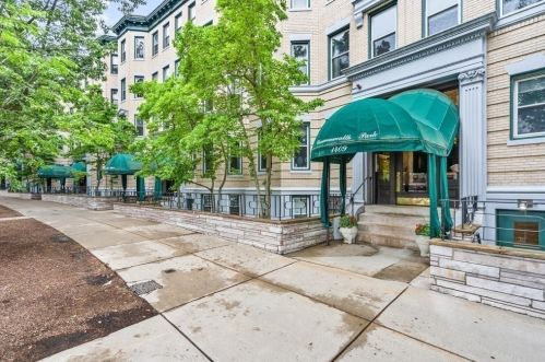 1409 Commonwealth Ave, Boston MA 02135 exterior