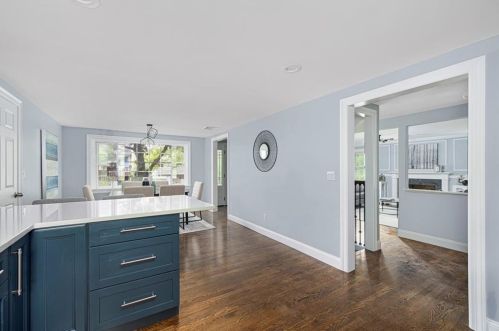 4 Mount Ave, Providence RI  02906-3410 exterior