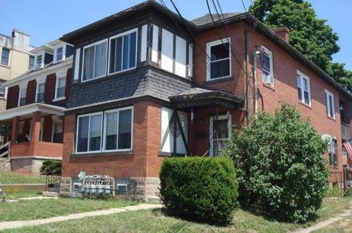 1525 Brownsville Rd, Pittsburgh PA  15210-3967 exterior