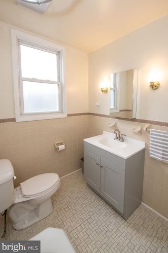 4443 Edgemont St, Philadelphia PA  19137-1617 exterior