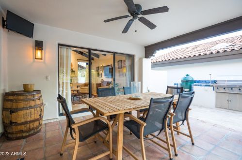 6184 28th Pl, Phoenix AZ  85016-2156 exterior