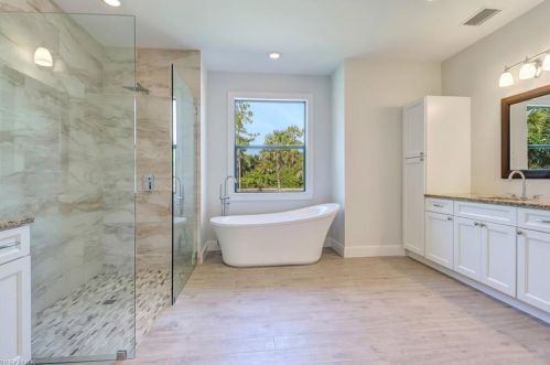 2081 20 Ave, Naples FL 34120-2317 exterior