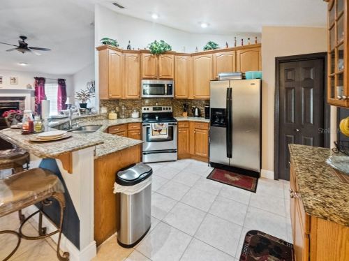 1132 Climbing Rose Dr, Orlando FL 32818-6919 exterior