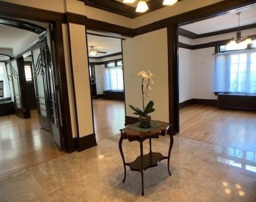 415 Surf St, Chicago IL 60657-6106 exterior