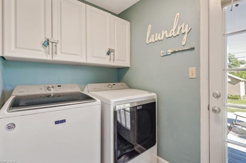 547 101 Ave, Naples FL 34108-3202 exterior