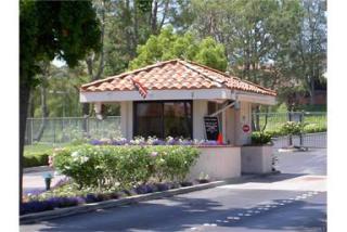 619 Augusta Ct, Fullerton CA  92835-2769 exterior