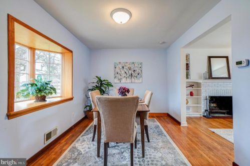 7401 16 Ave, Silver Spring MD 20912-7041 exterior