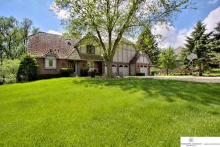 20745 Timberlane Dr, Omaha NE  68022-2118 exterior