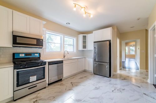 8559 Morgan St, Chicago IL  60620-3247 exterior