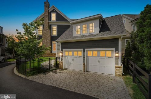 5154 14th St, Arlington, VA 22205-2613