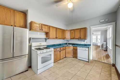 2255 Addison St, Chicago IL 60618-6017 exterior