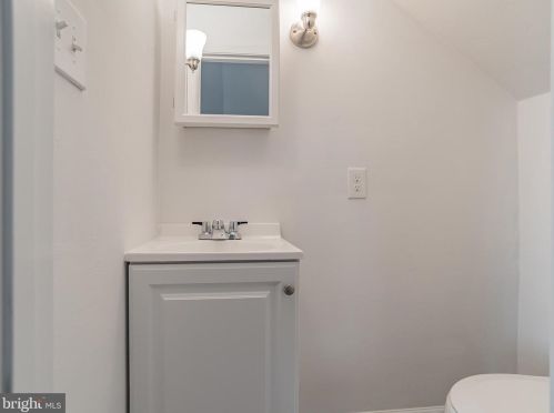 345 Pine Grove Rd, Hanover PA  17331-7702 exterior