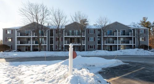 120 Fisherville Rd, Concord NH 03303-2071 exterior