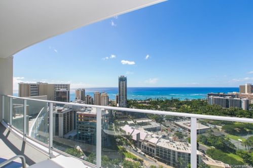 383 Kalaimoku St, Honolulu HI 96815 exterior