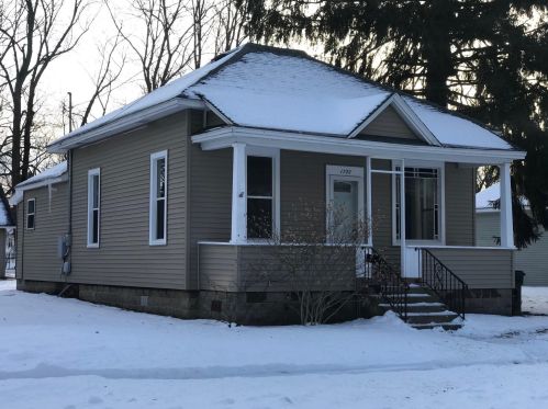 1722 Mcgraft St, Meskegon, MI 49441-1753