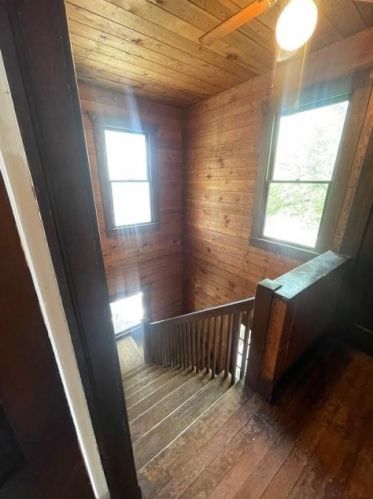 705 11th St, Austin TX 78701-2622 exterior