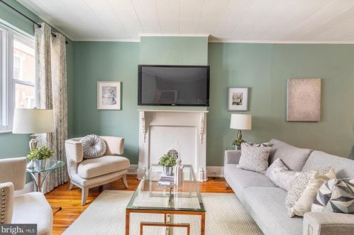 1114 Daly St, Philadelphia, PA 19148-3019