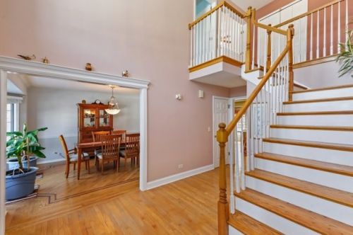 5216 Switch Grass Ln, Naperville, IL 60564-5370